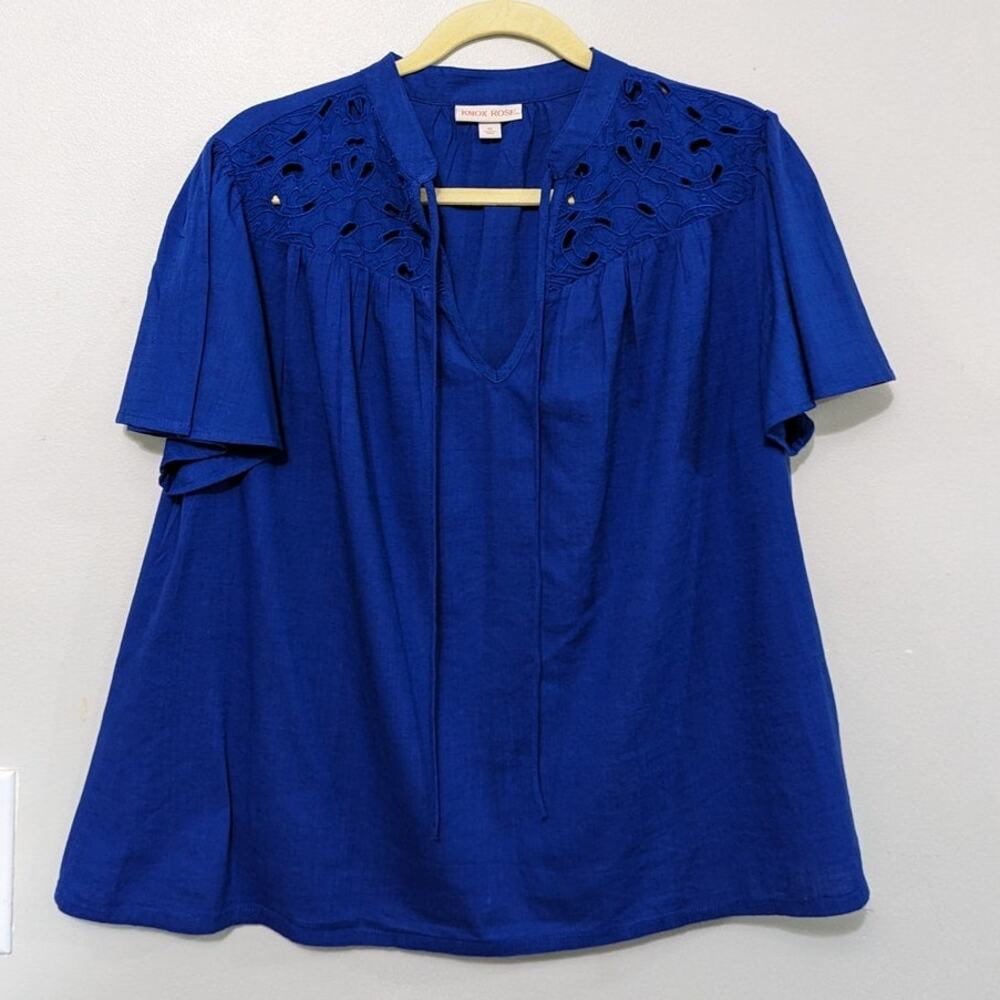 Knox Rose Women's Royal Blue Short Flared Sleeved Top Size M